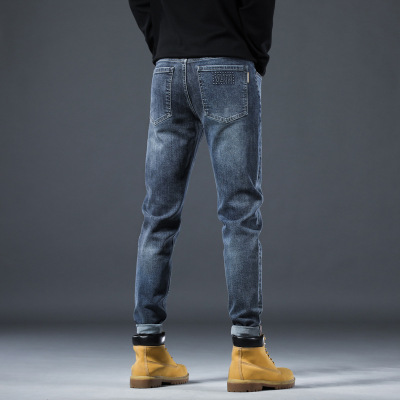 春秋时尚大牛牛仔裤男士修身弹力厚款百搭休闲轻商务高端小直筒裤
