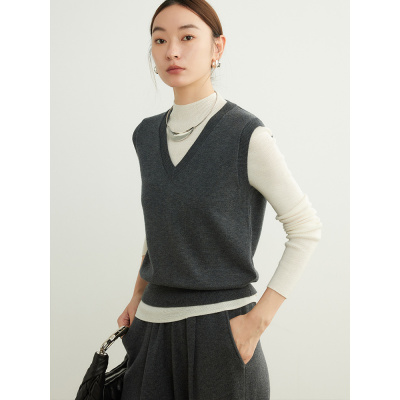 简约 羊毛针织马甲女装2025春季新款百搭V领保暖背心修身叠穿毛衣