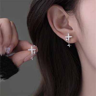 简约四芒星耳钉女精致小众设计感高级闪钻耳环甜美个性百搭耳饰潮送女朋友老婆情人节七夕生日礼物