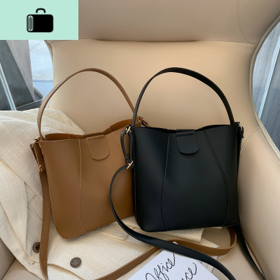韩版水桶包包女2020新款复古时尚单肩大包学生休闲手提斜挎包女包NEW LAKE女斜挎包
