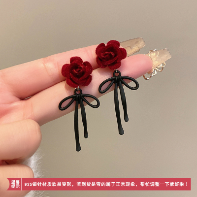 复古植绒花朵蝴蝶结耳钉女小众设计感高级轻奢耳环独特气质耳饰品送女朋友老婆情人节七夕生日礼物