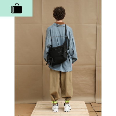 斜挎包男机能包单肩包女学生工装包书包潮牌嘻哈邮差包insNEW LAKE