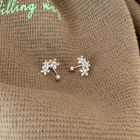 s999足银森系花朵螺丝耳环女小众设计感气质适合春天的耳钉送女朋友老婆情人节七夕生日礼物