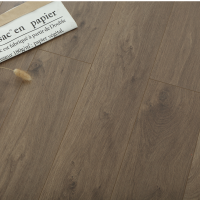 橡色高密度强化复合地板(整箱发货 每箱10平米)