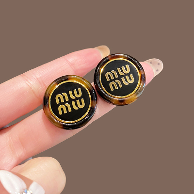 豹纹字母耳钉2024年新款高级感轻奢法式耳环时尚气质耳饰女送女朋友老婆情人节七夕生日礼物