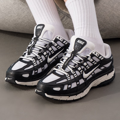 耐克(NIKE)女鞋新款运动鞋低帮轻便舒适透气跑步健身训练休闲鞋BV1021-011 ZP