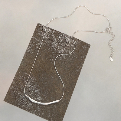 s925不规则褶皱几何锁骨链女小众设计轻奢高级感项链2025新款送女朋友老婆情人节七夕生日礼物