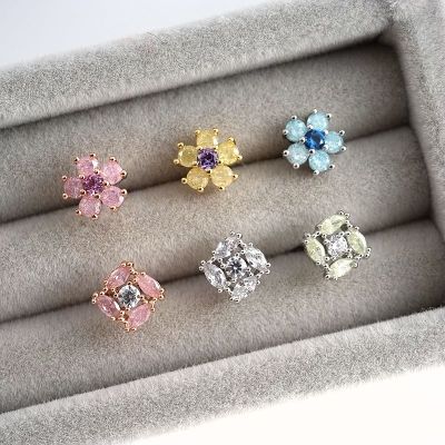 韩国直送小巧五花瓣花朵精致方形耳骨钉ins钛钢粗杆送女朋友老婆情人节七夕生日礼物