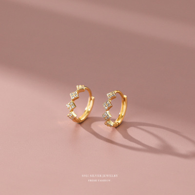 云小舒925银日韩版小巧镶钻菱形耳扣气质短款耳圈耳饰品一件代发送女朋友老婆情人节七夕生日礼物