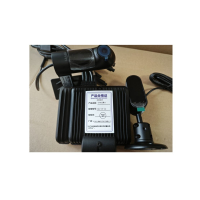 主动安全智能监控一体机 行车记录仪 QC-V5-C22 (含5年服务费)