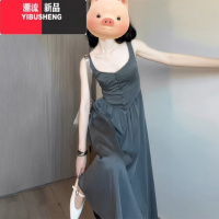 YIBUSHENG法式赫本风灰色吊带连衣裙子女季2024新款高级感度假风气质长裙