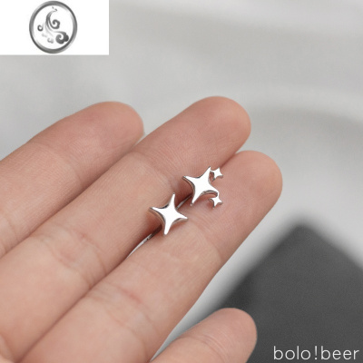 JiMibolo简约幸运四芒星设计感星星高级感不对称小巧耳钉百搭新款耳环
