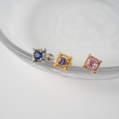 韩国进口小耳钉立体方钻蓝钻粉钻紫钻精致耳骨钉旋转圆球堵送女朋友老婆情人节七夕生日礼物