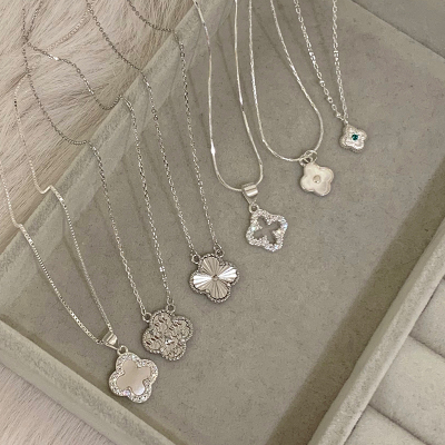 纯银四叶草吊坠项链女款2025新款高级感轻奢小众锁骨链潮银饰送女朋友老婆情人节七夕生日礼物