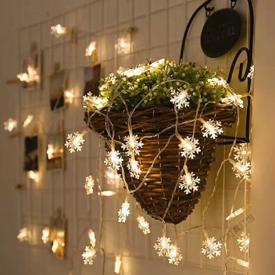 苏宁放心购 过年装饰 led雪花灯串 小彩灯 星星闪灯 圣诞 新年 节日装饰灯 婚庆批发房屋室外灯串 情人节