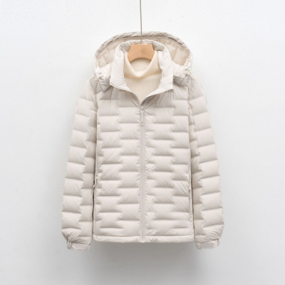 90绒新国标户外轻薄羽绒服女秋冬短款连帽轻便上衣外套