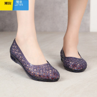 聚范新款水晶凉鞋女夏季包头外穿镂空果冻透明坡跟网红ins潮时尚单鞋