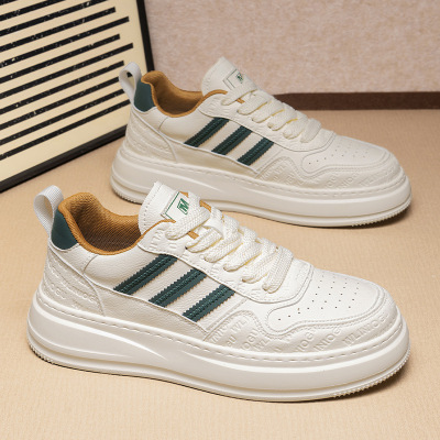 四季可穿新款男士低帮潮流舒适透气简约时尚纯色百搭休闲风板鞋