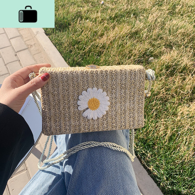 夏季斜挎女包包2020新款潮网红流行百搭单肩包洋气少女盒子编包NEW LAKE女士单肩包