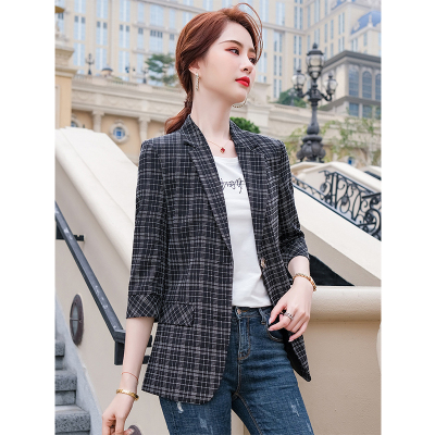 佐露絲2021春季新款七分袖职业西服修身小个子短款网红垂感中袖小西装外套女格子显瘦