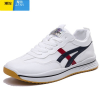 聚范时尚鞋男鞋2024秋季新款男鞋百搭休闲运动鞋男款复古男士慢跑鞋潮