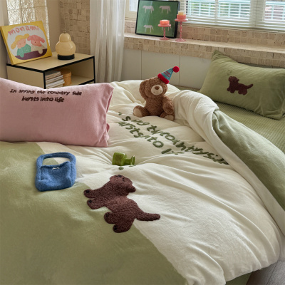 卡通小狗贴布绣牛奶绒床盖四件套秋冬珊瑚绒被套高质量保暖床品4