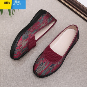 聚范加宽老北京布鞋女单鞋中老年软底防滑老人奶奶妈妈平底休闲鞋