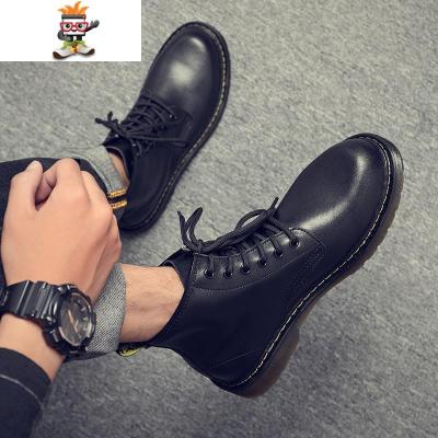黑色马丁靴男英伦风复古潮男靴子中帮百搭春季潮流高帮工装靴闪潮