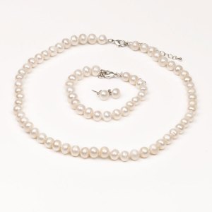 梦克拉 Mkela 淡水珍珠项链手链耳钉三件套装送妈妈婆婆贵气 配红玉髓绿玉髓三选一 扁圆 首饰套装 珍珠 送长辈