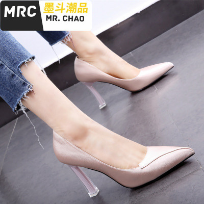 鞋子女早春新款礼服尖头气质缎面粗跟透明高跟鞋百搭单鞋婚鞋墨斗潮品休闲鞋