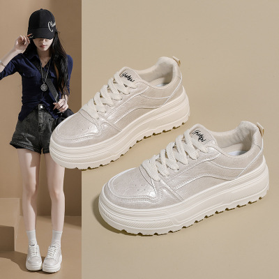 2026春季新款ins韩版透气小白鞋女学生厚底百搭休闲运动板鞋