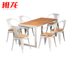 班龙户外桌椅1.4m+6椅套