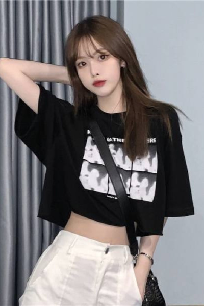 宽松短款休闲打底衫夏季韩国女装露脐短袖T恤女设计感上衣服