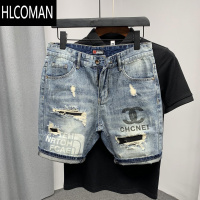 HLCOMAN男士休闲牛仔短裤2024夏季新款时尚印花猫须破洞美式高街修身中裤