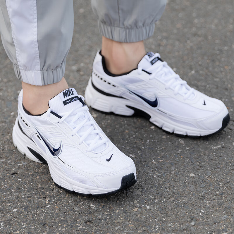 耐克(NIKE)男鞋新款INITIATOR轻便透气缓震舒适运动鞋休闲鞋394055-100 ZP