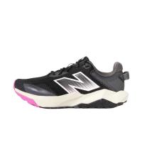 New balance女士跑步鞋V版越野轻便舒适防滑三层保护设计