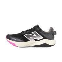 New balance女士跑步鞋V版越野轻便舒适防滑三层保护设计