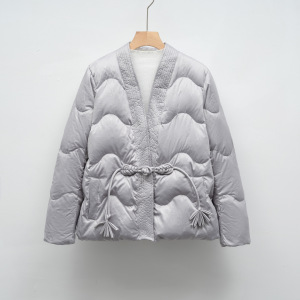 羽绒服新国标90绒休闲秋冬简约国风纯色V领宽松外套