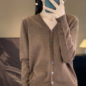 针织衫V领开衫女春秋新款毛衣外套安迪绒纯色短款外搭上衣