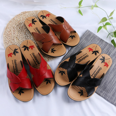 2020夏季新款凉拖鞋女士妈妈鞋中老年凉拖鞋坡跟鞋时尚软底室内外