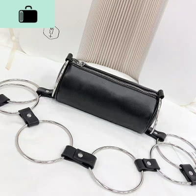 个性大圆环包包女2020夏新款潮铁圈圆柱形百搭手提单肩圆筒斜挎包NEW LAKE女斜挎包