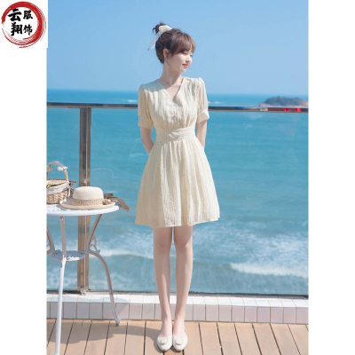 专注品质-2021年新款夏款女装法式裙子小个子连衣裙女夏设计感小众A字裙云翔四海