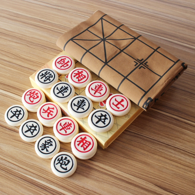  闪电客中国象棋象棋套装象棋棋盘家用学生培训大号各种尺寸 3.5厘米象棋+皮革棋盘