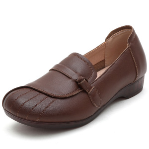 25秋季新款中口单鞋女软底舒适中年女皮鞋一脚蹬妈妈鞋四季平底鞋