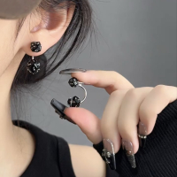 s925银针黑色锆石耳钉小众设计感高级轻奢气质耳环新款潮两戴耳饰送女朋友老婆情人节七夕生日礼物
