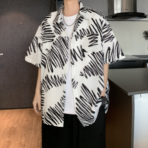 夏季新款夏威夷衬衫男休闲港风痞帅慵懒风短袖花衬衣翻领开衫外套