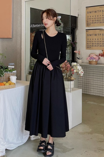 气质赫本风连衣裙名媛A字女神范打底秋季新款女装高冷御姐风裙子