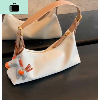 今年流行夏天腋下包奶茶色女包2020新款斜挎包法棍单肩包潮大容量NEW LAKE女士单肩包