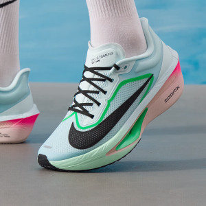 耐克(NIKE)男子跑步鞋减震 ZOOM FLY 6 时尚舒适防滑耐磨运动鞋FN8454-002 ZP