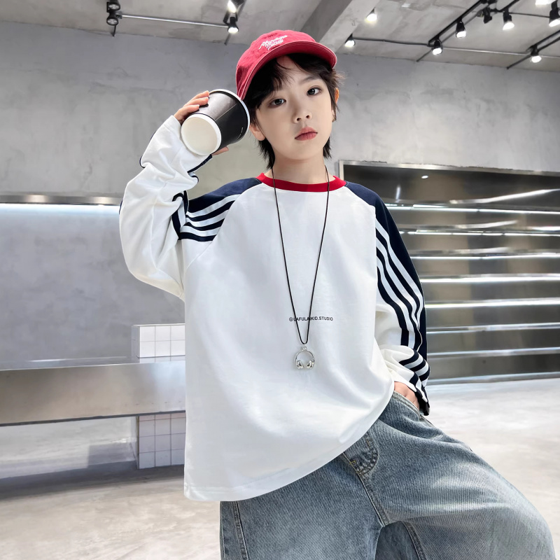 男童长袖T恤春秋款2026新款中大童春季潮T儿童春装薄款上衣打底衫